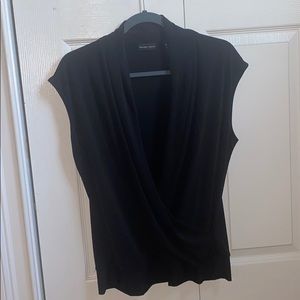 Women’s NEW YORK & COMPANY Wrap Around Top!